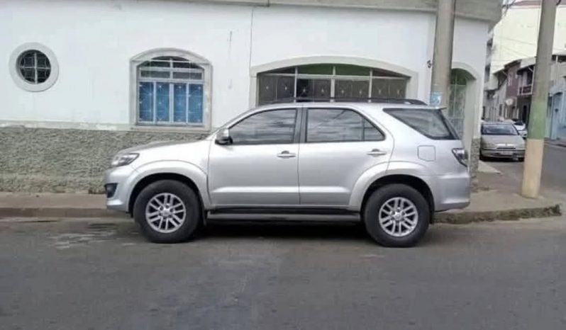 TOYOTA HILUX SW4 SRV 3.0 TB 4X4 DIESEL AUT 2012 full