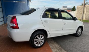TOYOTA ETIOS SEDAN 1.5 FLEX AT 2017 full