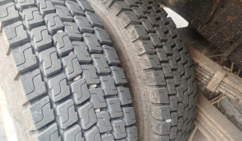 M-BENZ 710 TURBINADO  2000 full