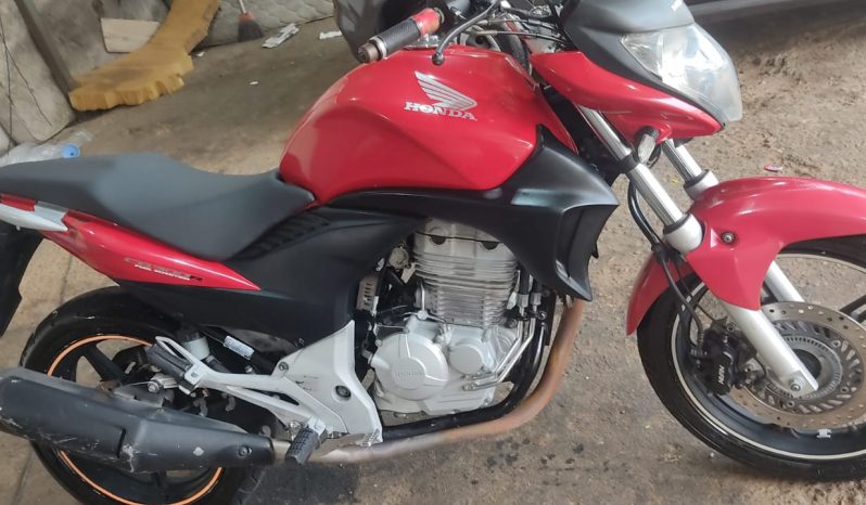 HONDA CB 300R 2011 full