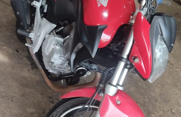 HONDA CB 300R 2011 full