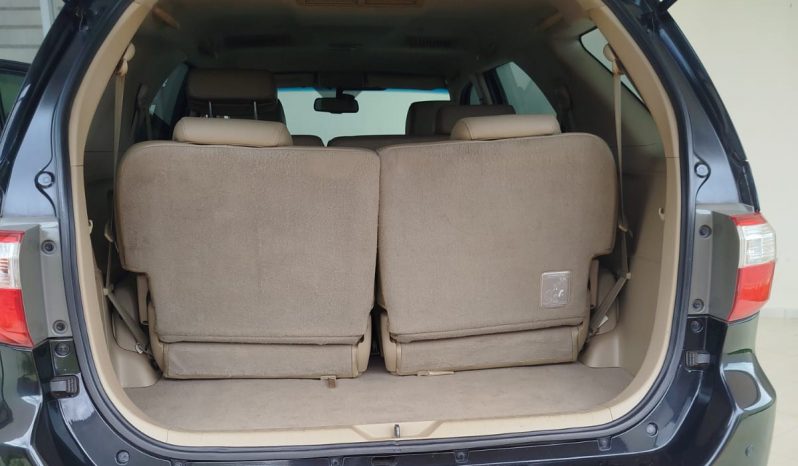 TOYOTA HILUX SW4 SRV 4.0 4X4 GASOLINA AT 2010 7 LUGARES full