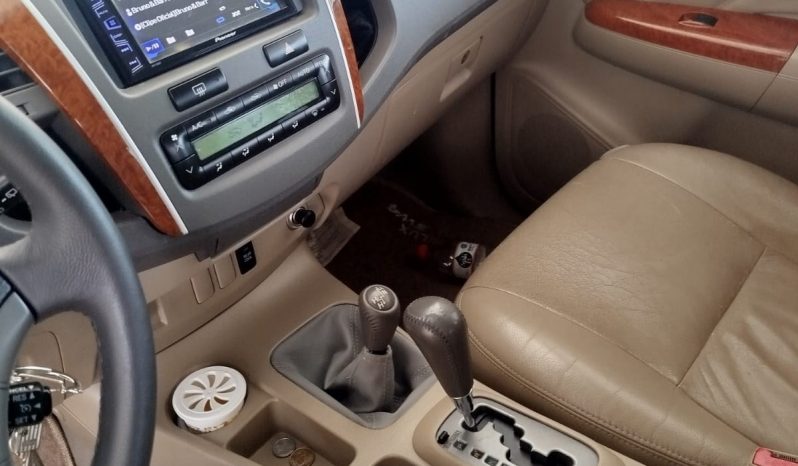 TOYOTA HILUX SW4 SRV 4.0 4X4 GASOLINA AT 2010 7 LUGARES full