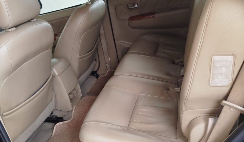 TOYOTA HILUX SW4 SRV 4.0 4X4 GASOLINA AT 2010 7 LUGARES full