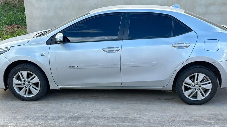TOYOTA COROLLA GLI 1.8 FLEX AT 2015 full