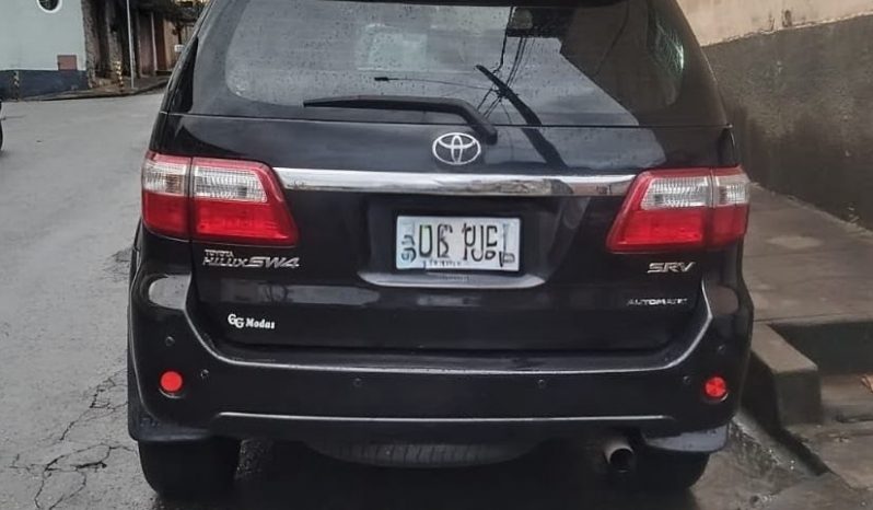 TOYOTA HILUX SW4 SRV 4.0 4X4 GASOLINA AT 2010 7 LUGARES full