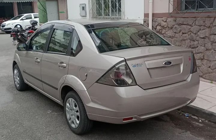 FORD FIESTA SEDAN CLASS 1.6 FLEX 2013 full