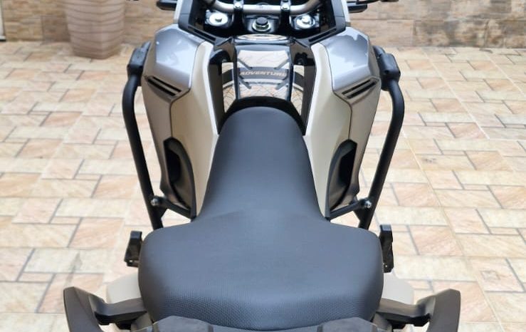 HONDA SAHARA ADVENTURE 300 CC 2025 full