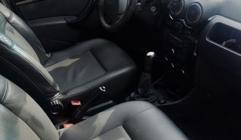 RENAULT SANDERO STEPWAY 1.6 FLEX 16V 2012 full