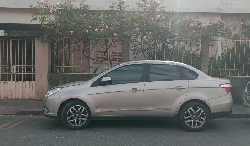 FIAT GRAND SIENA ESSENCE 1.6 FLEX 2013 full