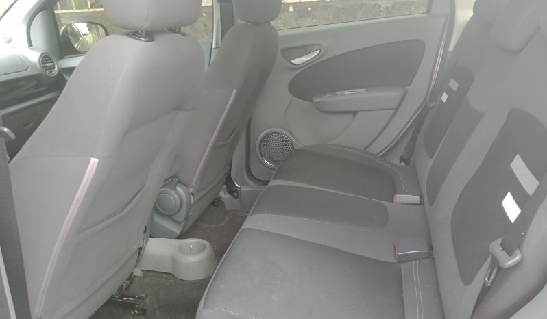 FIAT GRAND SIENA ESSENCE 1.6 FLEX 2013 full