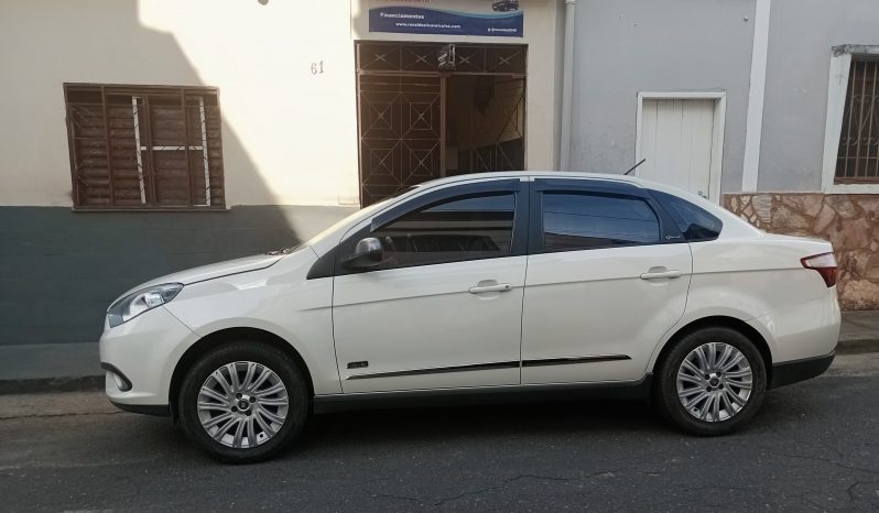 FIAT GRAND SIENA ESSENCE 1.6 FLEX DUALOGIC 2015 full