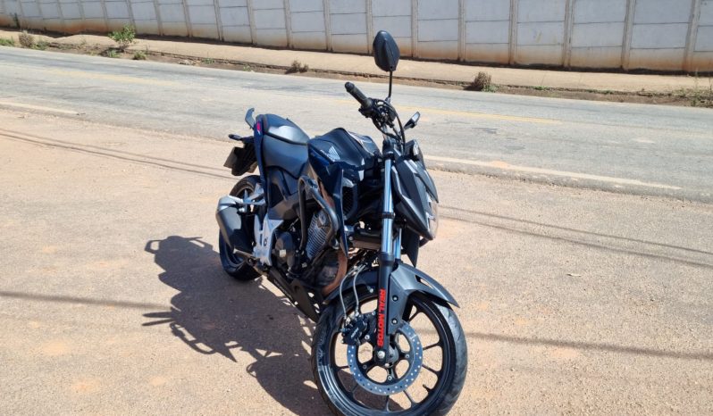 HONDA CB TWISTER 300 CC 2024 full