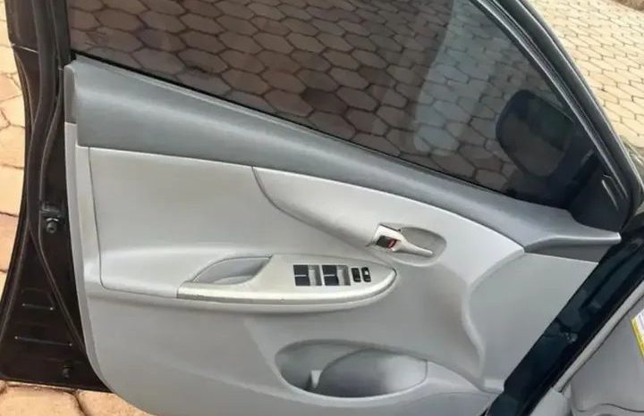 TOYOTA COROLLA XEI 1.8 FLEX MANUAL 2010 full