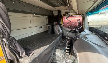 M-BENZ ATEGO 2425 BAÚ 2011 full