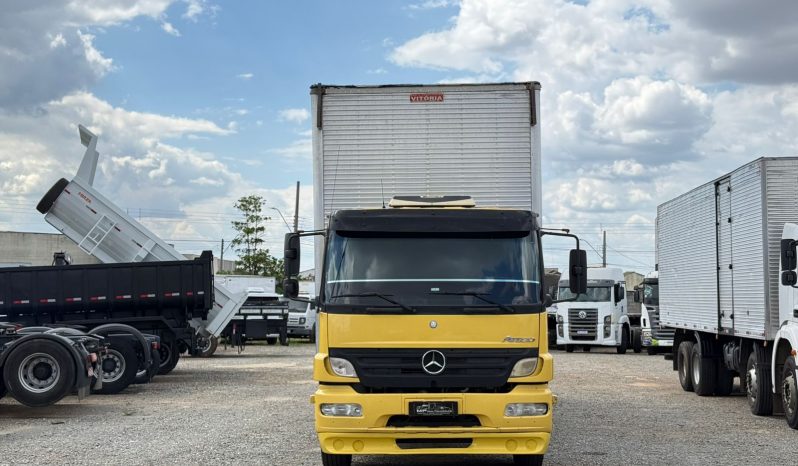 M-BENZ ATEGO 2425 BAÚ 2011 full