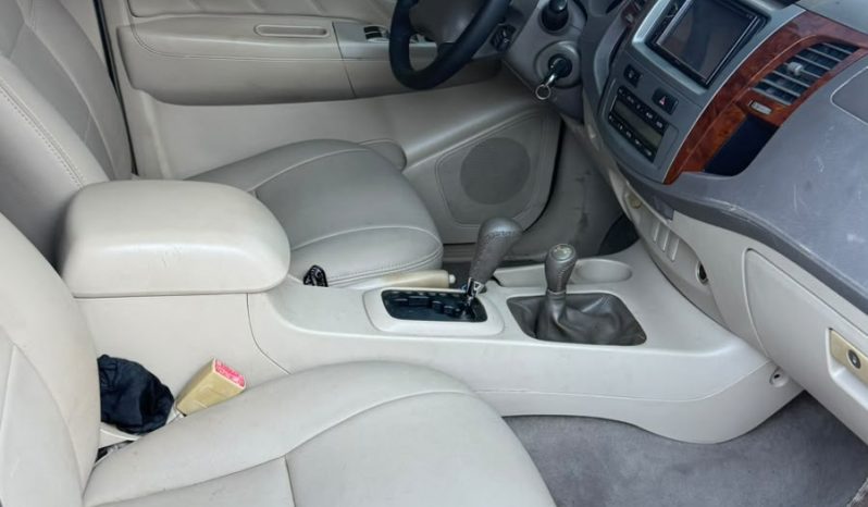 TOYOTA SW4 SRV 3.0 TB 4X4 DIESEL AT 2007 full
