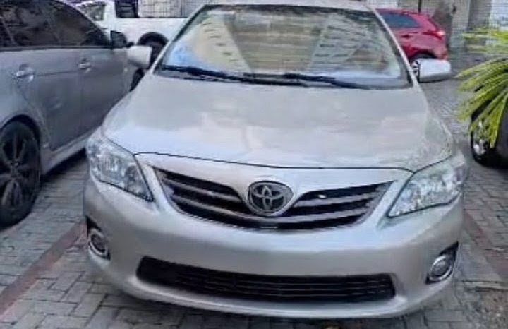 TOYOTA COROLLA GLI 1.8 FLEX AT 2013 full