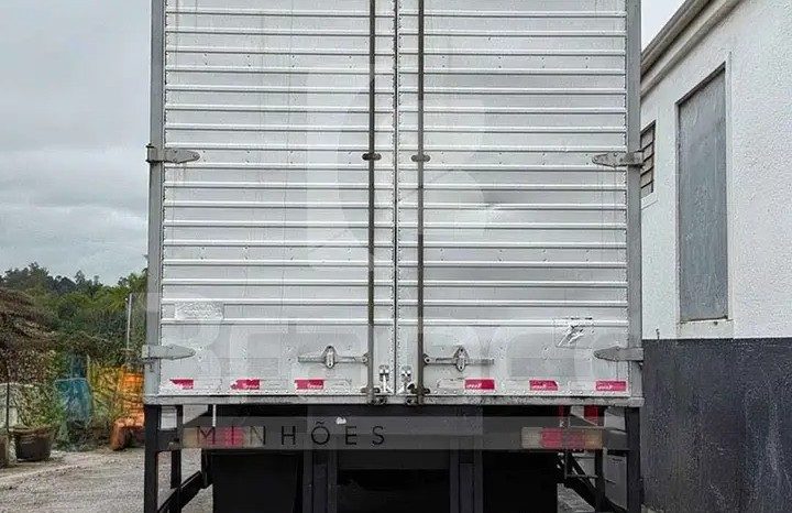 FORD CARGO 1319 2013 full