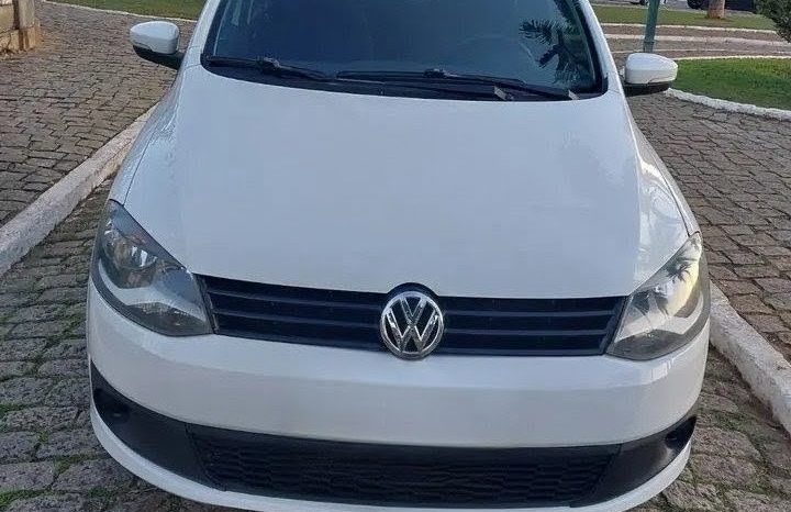 VW FOX 1.6 FLEX 2013 full