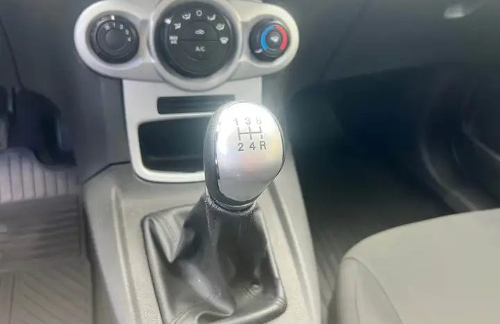 FORD NEW FIESTA 1.5 FLEX 2015 full