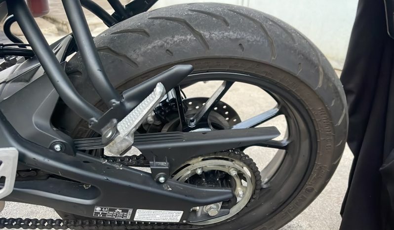 YAMAHA R-15 155 CC 2025 full