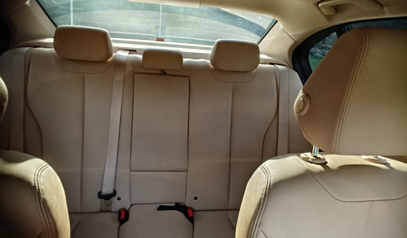BMW 316I 1.6 AT 2015 full